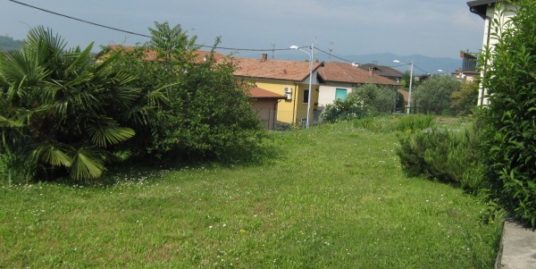 Terreno edificabile residenziale a Sangiano